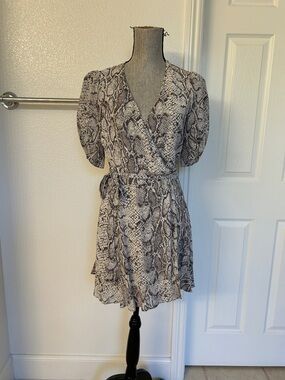 Reformation Snake Print Wrap Dress in Gray and White Good Used Condition